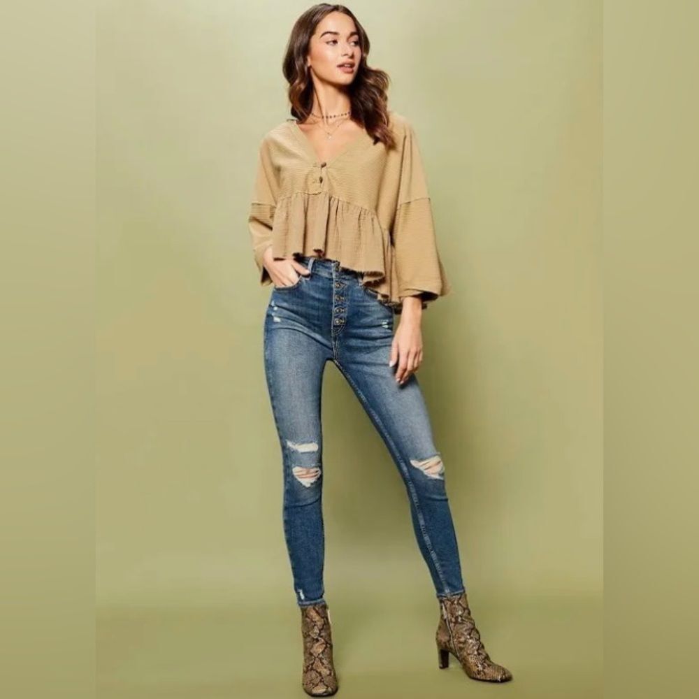 We The Free Distressed Sabrina Super Skinny Jeans